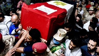 صورة أرشيفية لنعش جندي مصري قتل في عملية إرهابية بسيناء