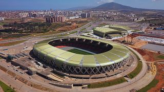 O novo estádio olímpico de Orão para acolher os Jogos Mediterrânicos