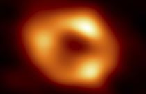 Чёрная дыра в центре Млечного пути, снимок сделан в рамках проекта Event Horizon Telescope, 12 мая 2022 г.