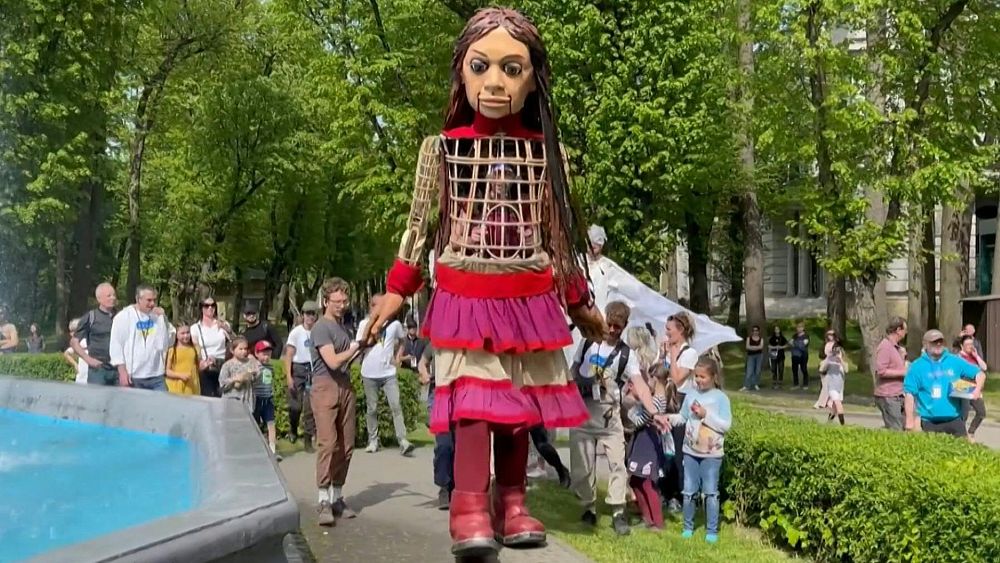 ukraine-puppet-of-syrian-refugee-girl-little-amal-arrives-in-lviv
