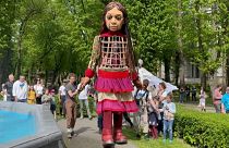 "Little Amal", a giant puppet depicting a Syrian refugee girl, arrives in the Western city of Lviv, Ukraine.