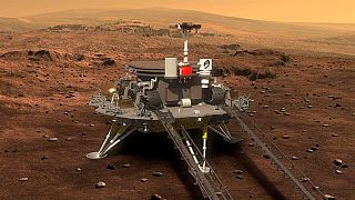 Zhurong Mars robotu