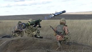 Ukrán katonák Javelin páncéltörő rakétákkal 