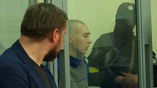El Sargento ruso Vadin Shyshimarin, de 21 años, comparece en el juicio por un crimen de guerra en Ucrania