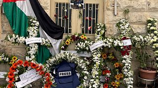 مراسم دفن الصحفية الفلسطينية شيرين أبو عاقلة في كنيسة الروم الكاثوليك بالقدس الشرقية