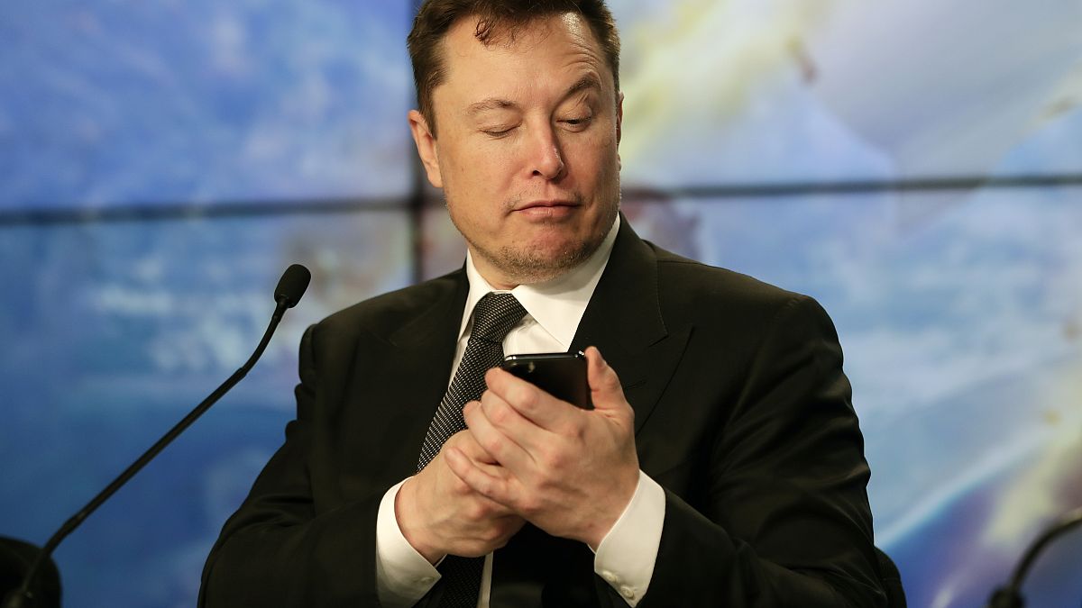 ARCHIVO - Elon Musk, fundador, director general y jefe de ingeniería/diseño de SpaceX, 16/1/2020, Florida, EEUU