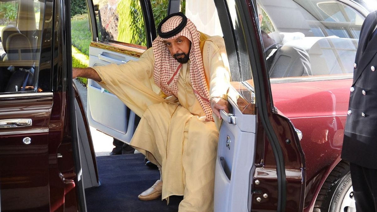 خلیفه بن زاید آل نهیان، رئیس دولت امارات عربی متحده و حاکم ابوظبی