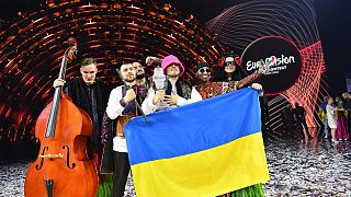  Eurovision Şarkı Yarışması'nı "Stefania" adlı şarkısıyla Ukrayna'yı temsil eden "Kaluş Orkestra" grubu kazandı