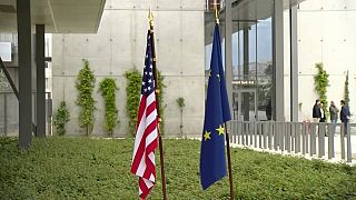 Banderas de Estados Unidos y la UE