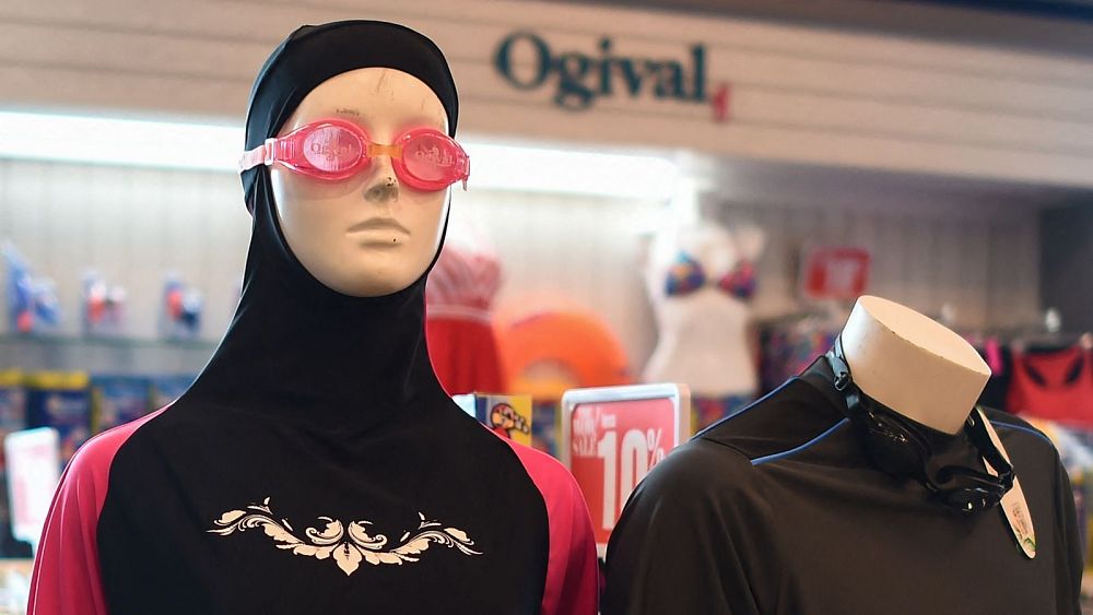 grenoble-allows-women-to-wear-burkinis-in-pools-despite-opposition