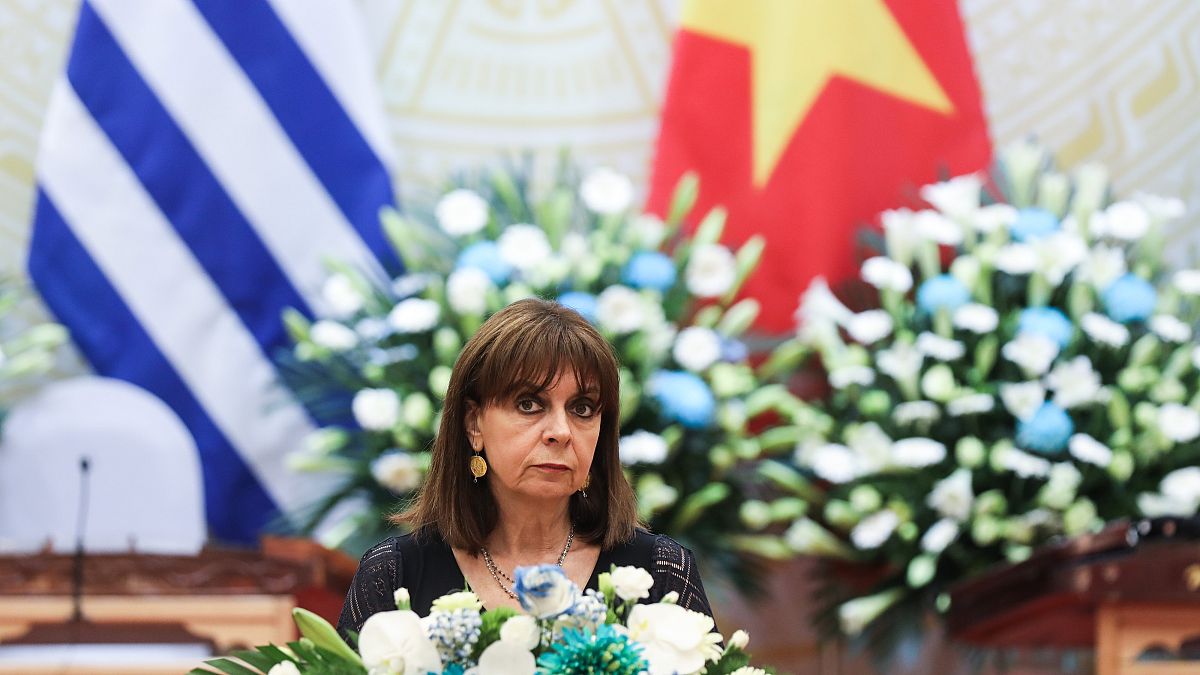 Η Πρόεδρος της Δημοκρατίας Κατερίνα Σακελλαροπούλου μιλάει στο επίσημο δείπνο που παρέθεσε προς τιμή της ο Πρόεδρος της Σοσιαλιστικής Δημοκρατίας του Βιετνάμ