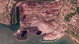 عکس ماهواره‌ای از آسیب‌های وارده به آزوف‌ستال ۷ مه ۲۰۲۲