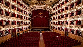 Il teatro San Carlo di Napoli è il più antico teatro ancora in attività d'Europa.