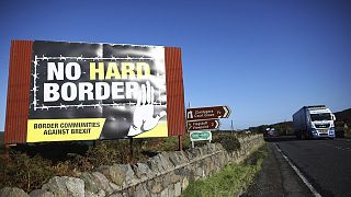 Лозунг: Нет жёсткой границе по острову Ирландия!