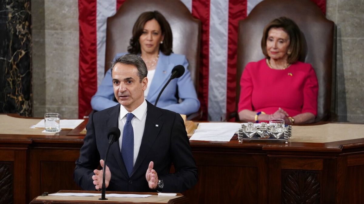 Ο Έλληνας πρωθυπουργός Κυριάκος Μητσοτάκης μιλάει στην κοινή συνεδρίαση του Κογκρέσου των ΗΠΑ
