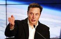 Elon Musk met en suspens son projet d'acquisition de Twitter, qu'il accuse de dissimuler une importante proportion de faux comptes dans la base d'utilisateurs