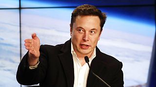 Elon Musk met en suspens son projet d'acquisition de Twitter, qu'il accuse de dissimuler une importante proportion de faux comptes dans la base d'utilisateurs