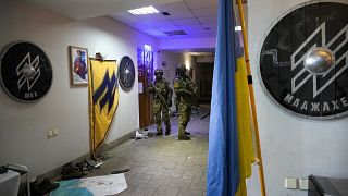 Российские солдаты в офисе подразделения спецназначения "Азов", г.Юрьевка Луганской области, 18 мая 2022 г.,