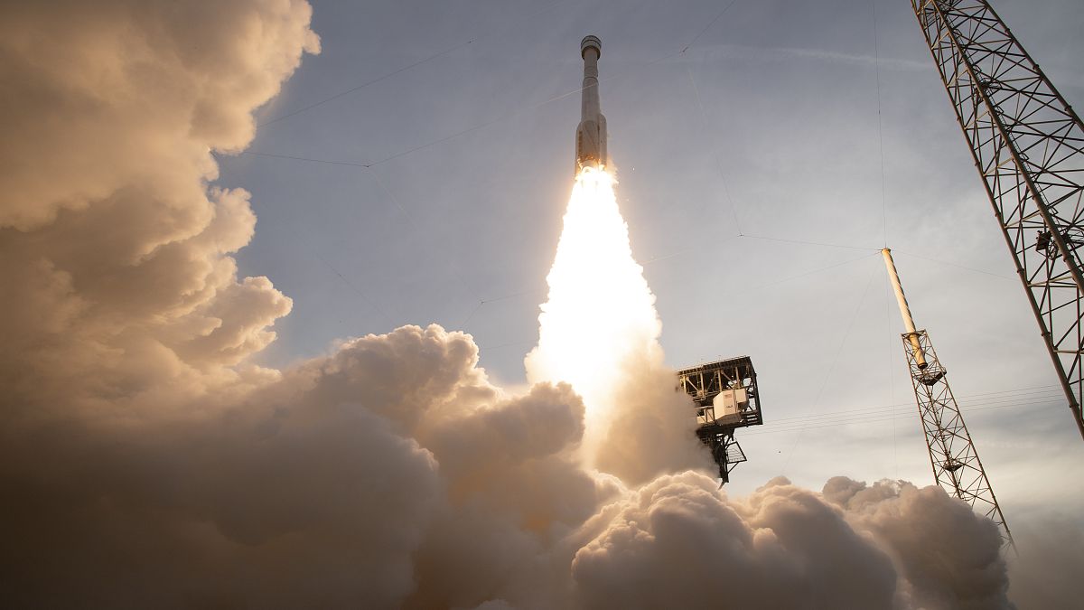Le vaisseau Starliner décolle du pas de tir de Cap Canaveral, jeudi 19 mai 2022.