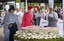 Праздник королева отмечает в садах Тиволи в Копенгагене