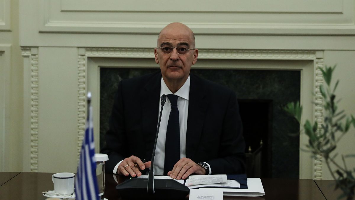 Yunanistan Dışişleri Bakanı Dendias