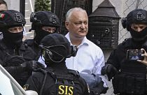 A volt moldovai elnök letartóztatásakor chisinaui házánál