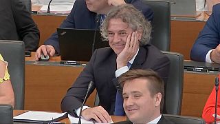 Robert Golob im slowenischen Parlament, 25.05.2022