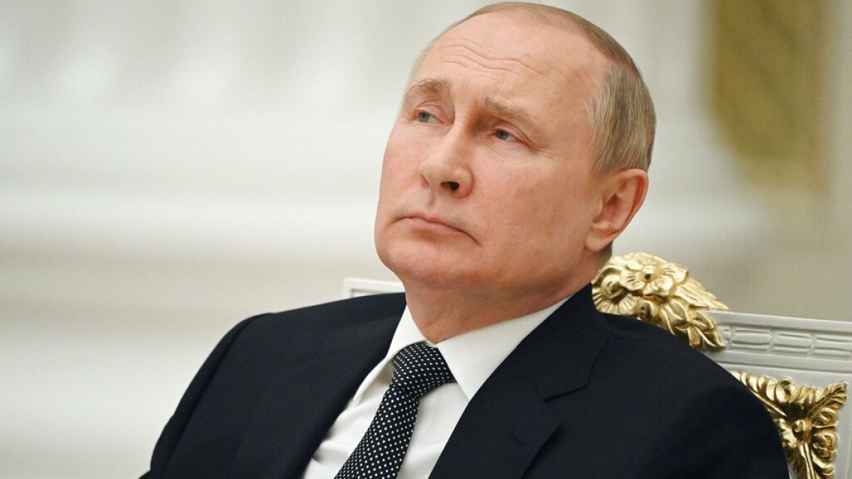Vlagyimir Putyin az orosz állami tanács ülésén május 25-én