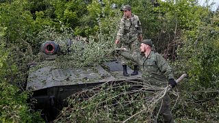 Archives : combattants des forces séparatistes pro-russe dans la région de Lougansk, le 24 mai 2022