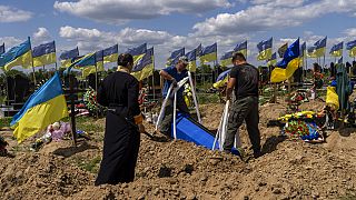 Τελετή ταφής Ουκρανών στρατιωτών