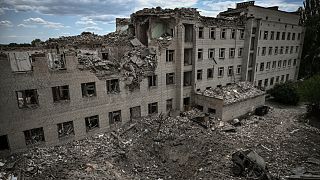 آثار القصف الروسي على بلدة باخموت