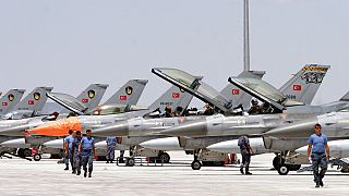 Türk F-16 savaş uçakları
