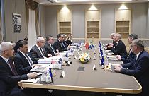 Délégations finlandaise et suédoise en visite à Ankara, en Turquie, pour discuter de l'adhésion des deux pays à l'OTAN.