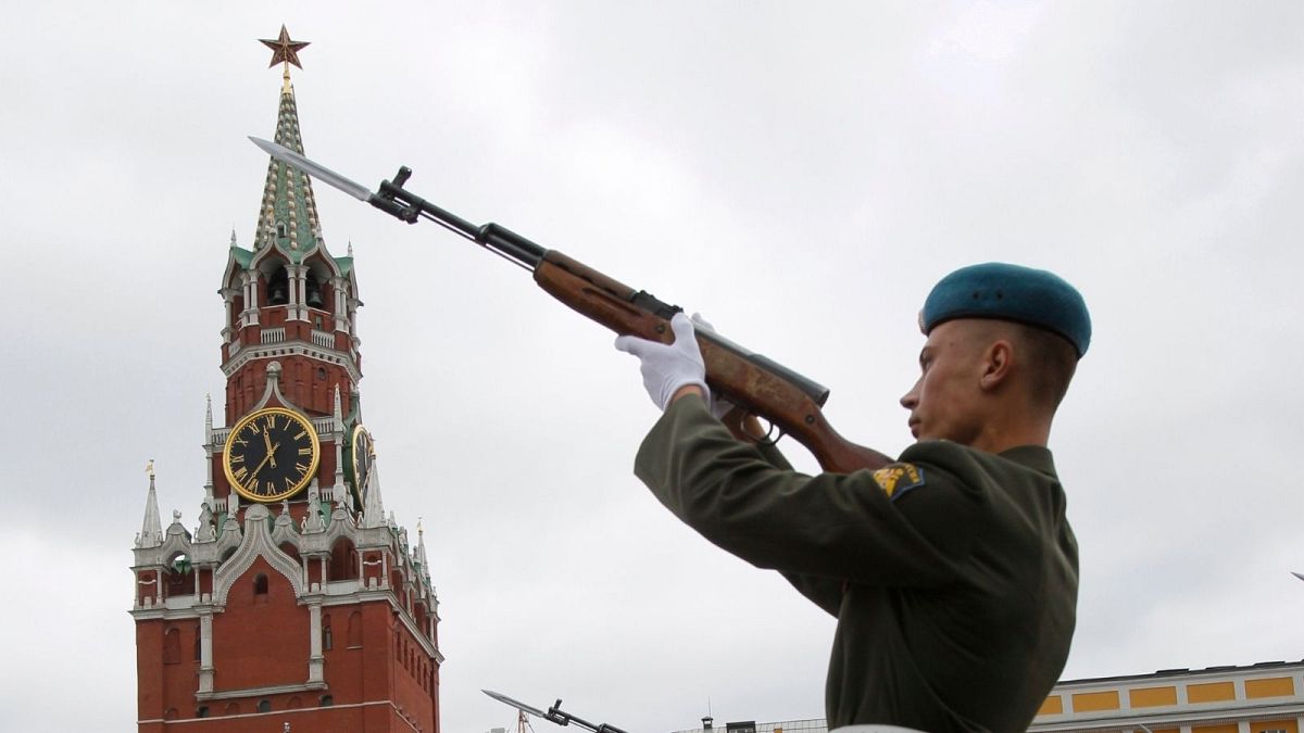 پوتین قانون جذب افراد بالای ۴۰ سال به ارتش روسیه را امضا کرد.