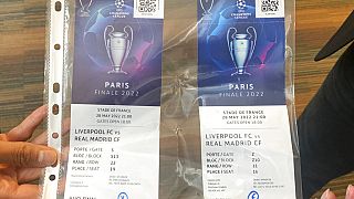 Настоящий и поддельный билеты на финальный матч Лиги чемпионов "Реал Мадрид"-"Ливерпуль"