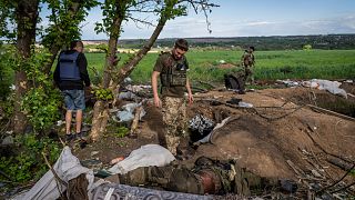 صورة أرشيفية لجثث جنود في أوكرانيا