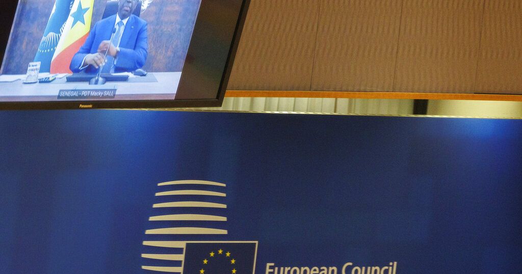 Guerre en Ukraine : l'UA inquiète des retombées des sanctions de l'UE