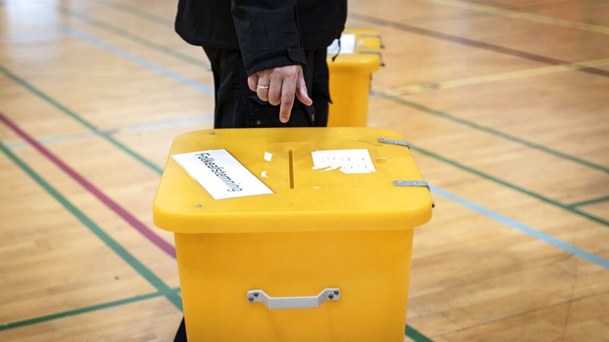 Κάλπες του δημοψηφίσματος στο Μπίρκερεντ της Δανίας