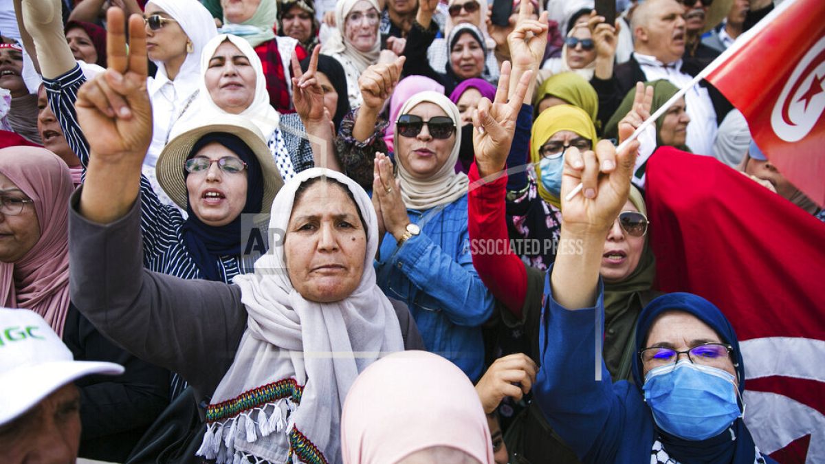 Proteste in Tunisia contro il governo di Kais Saied