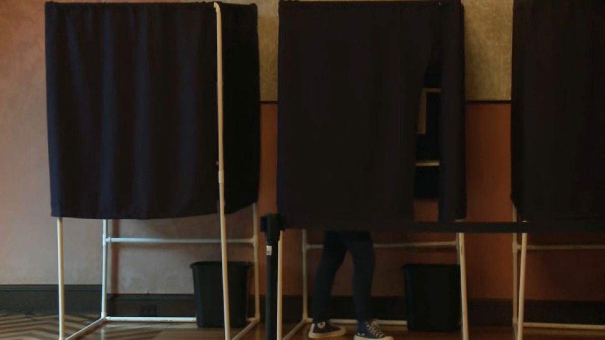 Les expatriés français appelés aux urnes pour voter pour les législatives.