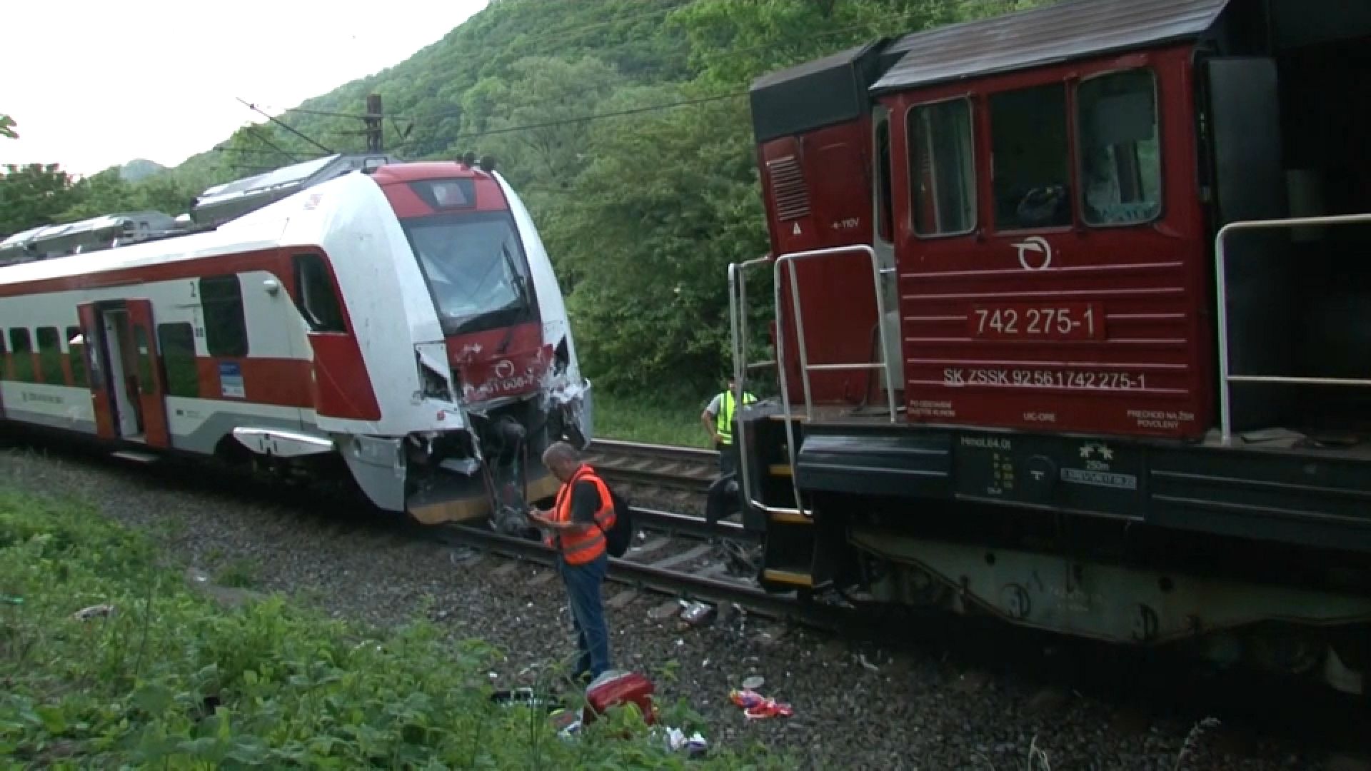 Inusual choque de tren en Eslovaquia deja decenas de heridos Euronews