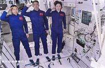 Astronautas chineses na estação espacial chinesa