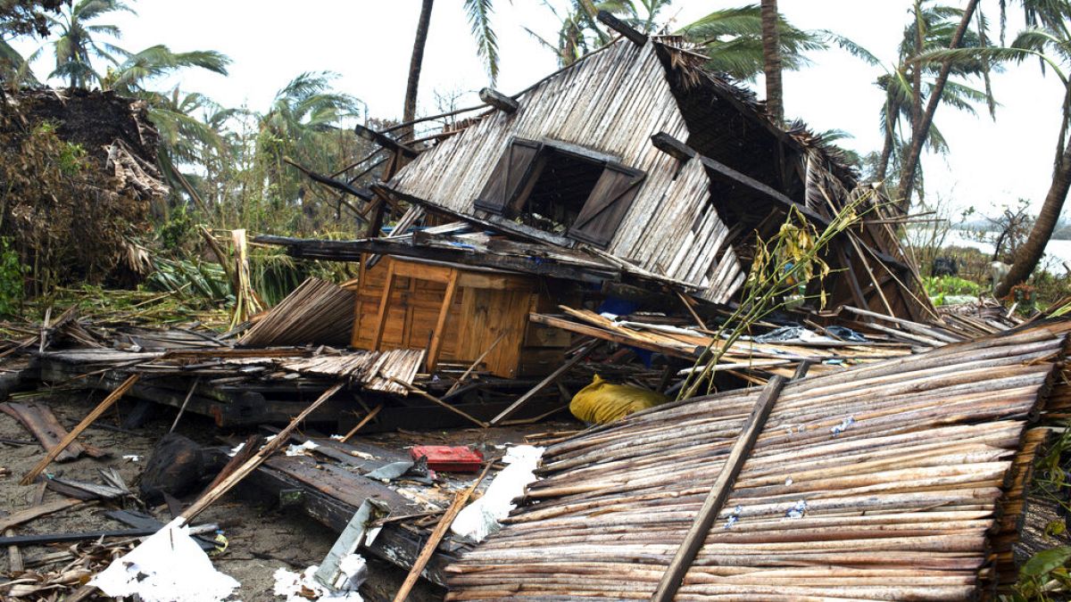 Une maison détruite à Mananjary, à Madagascar, après le passage du cyclone Batsirai en février 2022. 