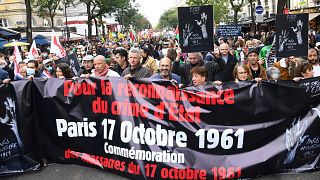 Archives : rassemblement organisé à Paris le 17 octobre 2021 pour commémorer les victimes de la répression brutale de la manifestation du 17 octobre 1961.