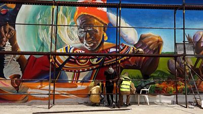 Un détail de la fresque murale de Cotonou