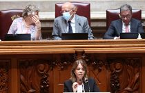 Parlamento português debate e vota eutanásia