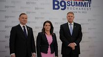 Polens Präsident Andrzej Duda, Ungarns Präsidentin Katalin Novak und Rumäniens Präsident Klaus Iohannis