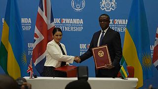  Royaume- Uni : le projet d'expulsion de migrants au Rwanda est maintenu