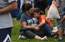 Joy Jenner und ihre Tochter Sydney Jenner, 18, auf der Kundgebung in Florida.