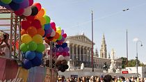 Regenbogenparade in Wien 2022 - Symbolbild